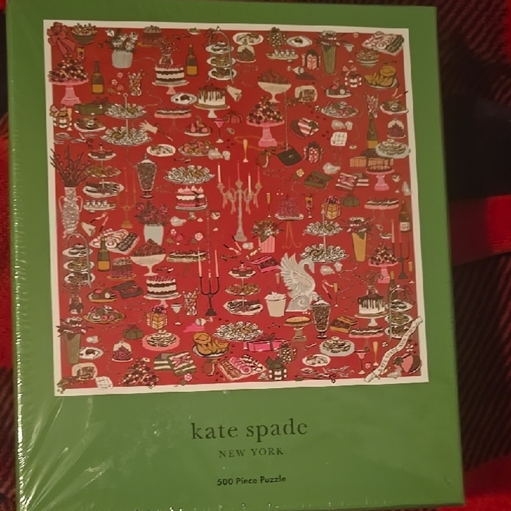 Kate Spade Festive Red and Green Table Puzzle